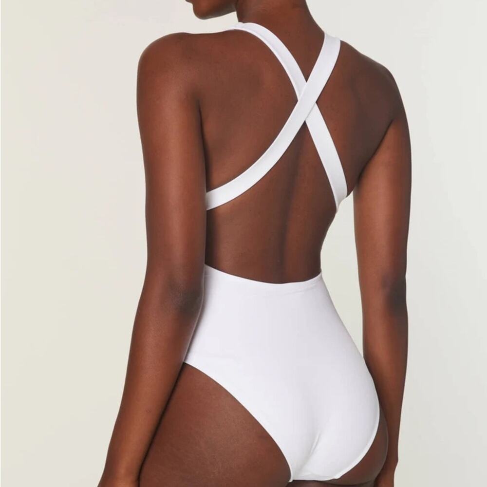 Andie The Tulum One Piece in White size Large New with Tags - Picture 2 of 11